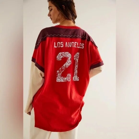 NWOT Free People We The Free Halftime Tee size- MEDIUM - Picture 1 of 4